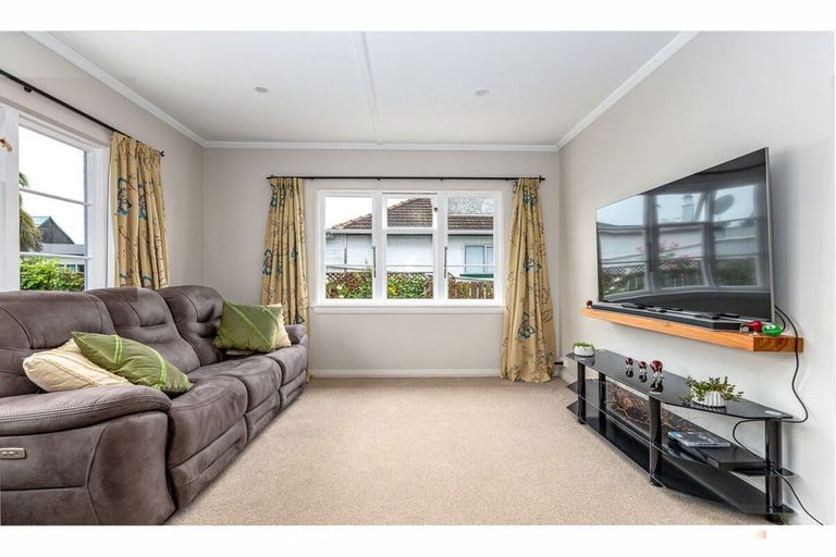Photo of property in 6 Collingwood Street, Highfield, Timaru, 7910