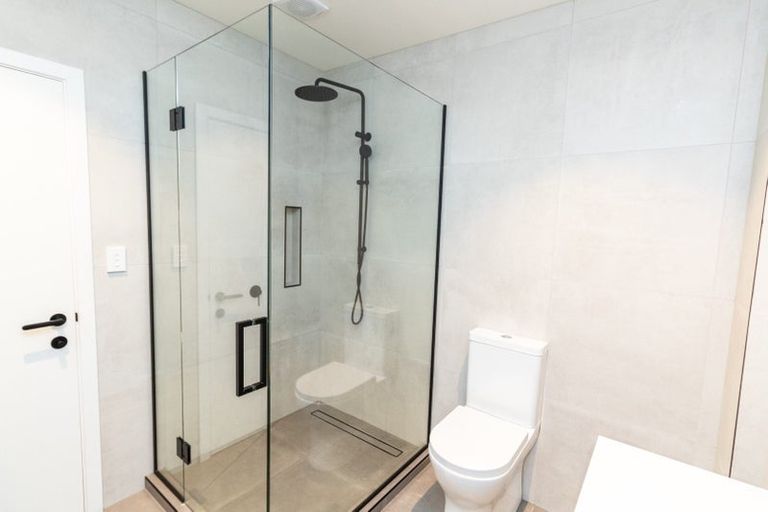 Photo of property in 2/62 Cambridge Terrace, Papatoetoe, Auckland, 2025