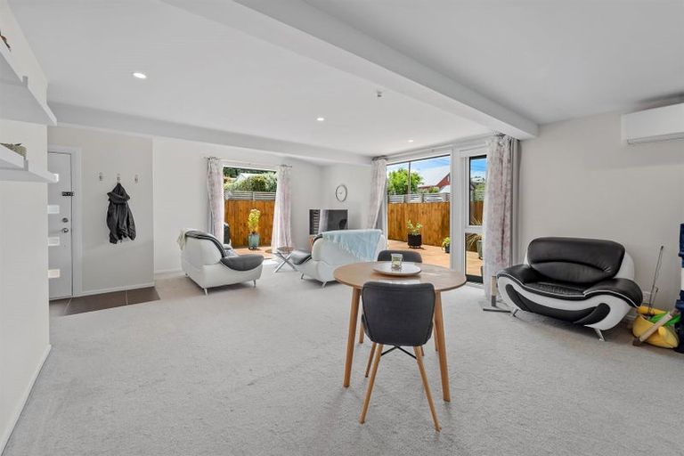 Photo of property in 11a Brandon Road, Manly, Whangaparaoa, 0930