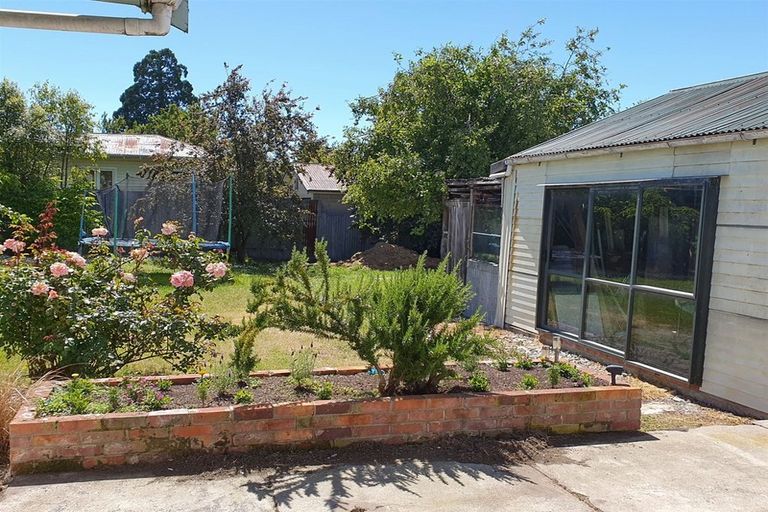 Photo of property in 18 Parsonage Road, Waimate, 7924