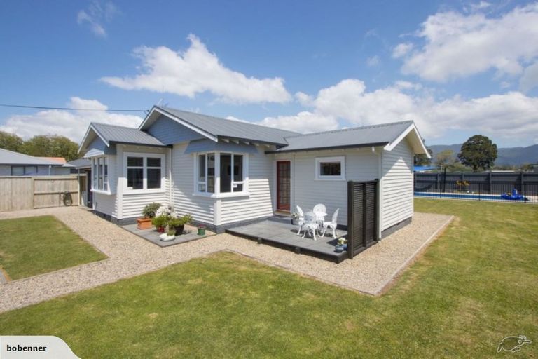 Photo of property in 16 Park Road, Katikati, 3129