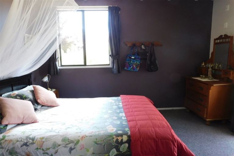 Photo of property in 2143 Cove Road, Mangawhai, Kaiwaka, 0573