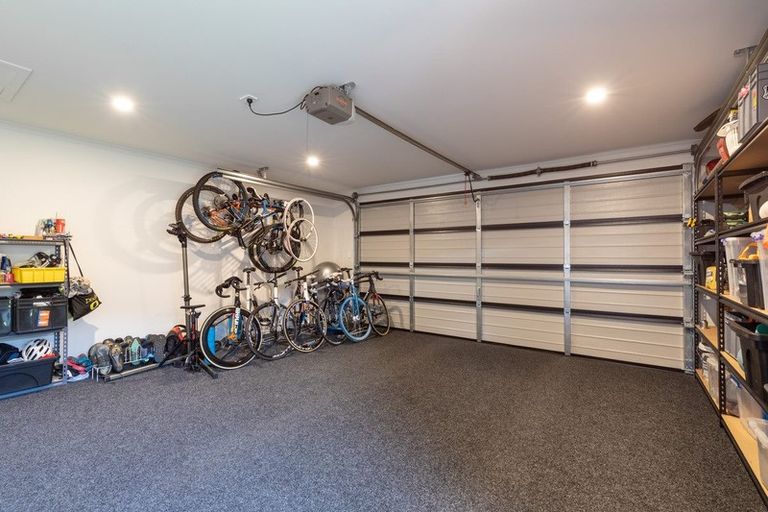 Photo of property in 2 Dyer Lane, Cambridge, 3434