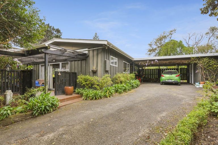 Photo of property in 48 Makora Road, Otaihanga, Paraparaumu, 5036