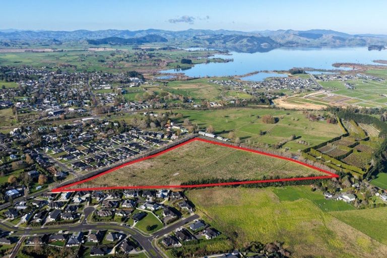 Photo of property in 106 Te Kauwhata Road, Te Kauwhata, 3782
