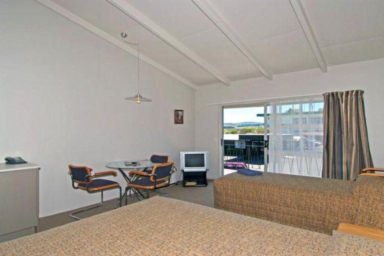 Photo of property in 32/76 Lake Terrace, Taupo, 3330