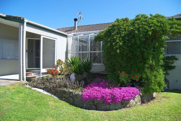 Photo of property in 5 Bothwell Place, Pahurehure, Papakura, 2113