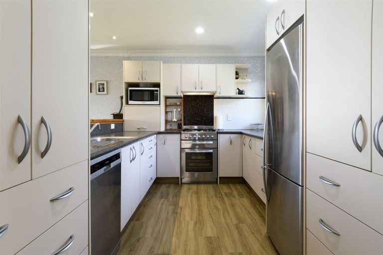 Photo of property in 19 Hamurana Road, Omokoroa, 3114