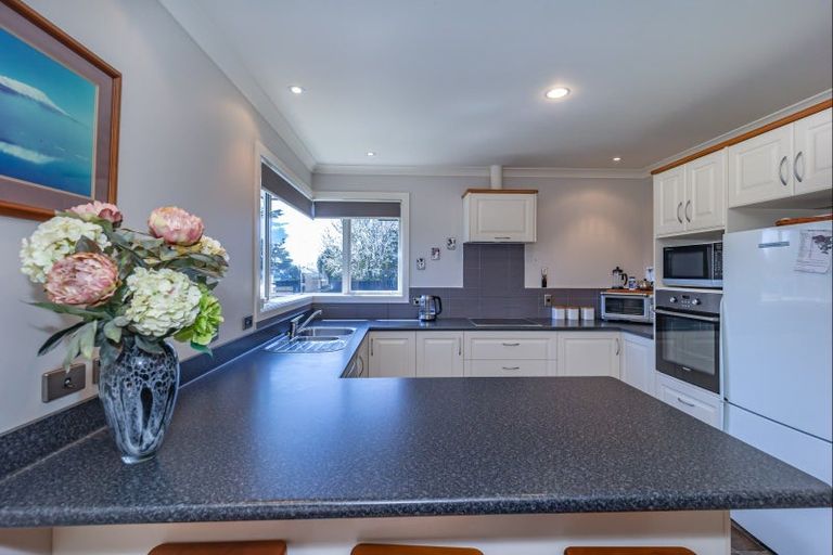 Photo of property in 180 Bath Street, Levin, 5510