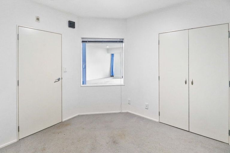 Photo of property in St Peters Apartments, 1c/192 Willis Street, Te Aro, Wellington, 6011