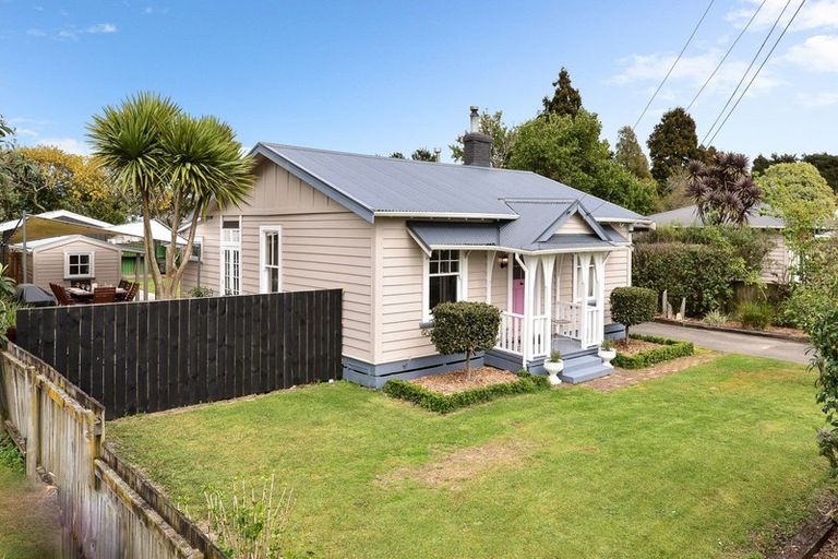 Photo of property in 28 Weka Street, Frankton, Hamilton, 3204