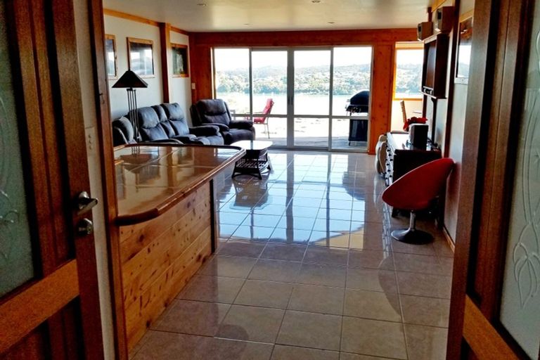 Photo of property in 18 Sir George Back Street, Opua, 0200