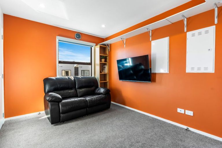Photo of property in 4/47a Huntington Drive, Huntington Park, Auckland, 2013