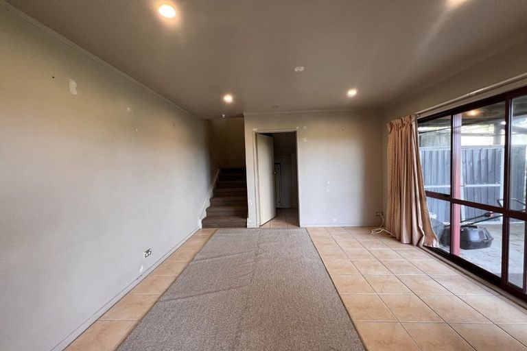 Photo of property in 721 Glenbrook Road, Kingseat, Pukekohe, 2679