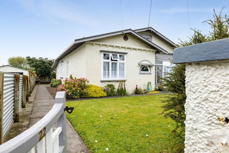 Photo of property in 22 Caledonia Street, Hawera, 4610