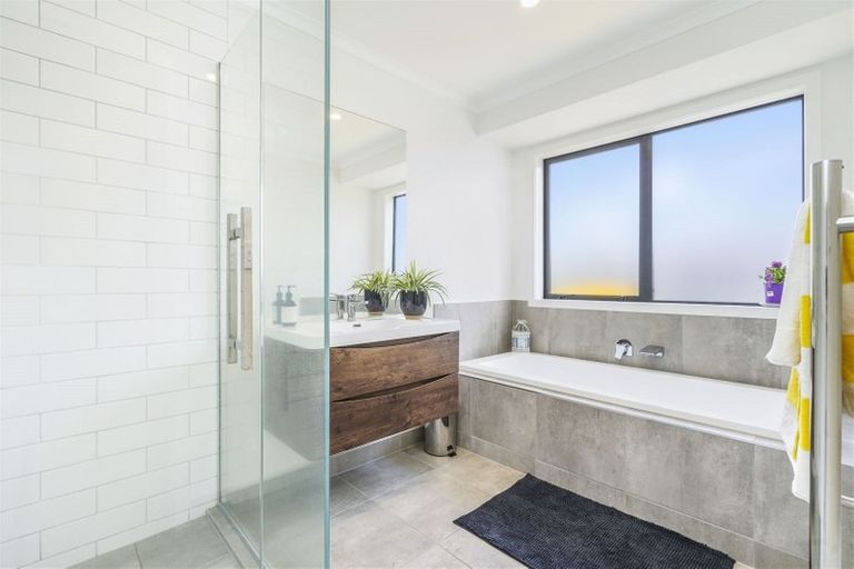 Photo of property in 35 Batten Drive, Flagstaff, Hamilton, 3210