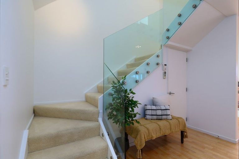 Photo of property in 7 Garin Heights, Atawhai, Nelson, 7010