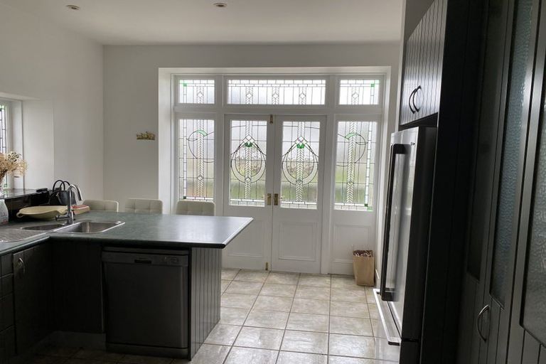 Photo of property in 1 Para Street, Miramar, Wellington, 6022