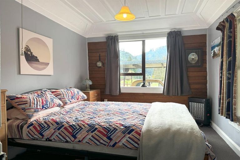 Photo of property in State Highway 7, Blacks Point, Reefton, 7830