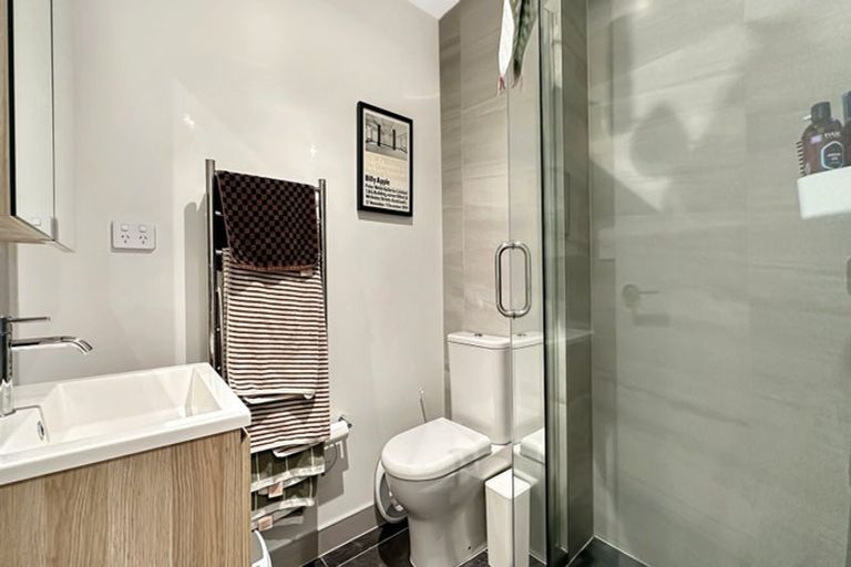 Photo of property in 801/1 Buscomb Avenue, Henderson, Auckland, 0610