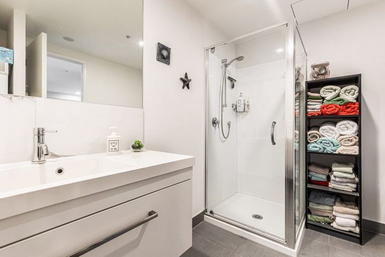 Photo of property in 104/25 Bute Road, Browns Bay, Auckland, 0630