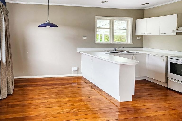 Photo of property in 59 Raukawa Street, Stokes Valley, Lower Hutt, 5019