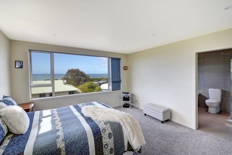 Photo of property in 10 Trecastell Street, Brighton, Dunedin, 9035