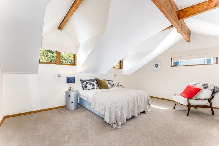 Photo of property in 14 Sefton Street, Wadestown, Wellington, 6012