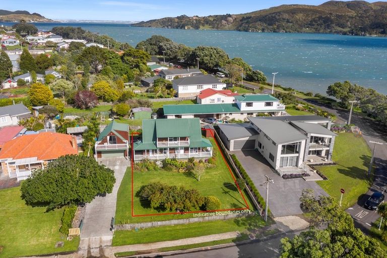 Photo of property in 7 Puriri Street, Raglan, 3225