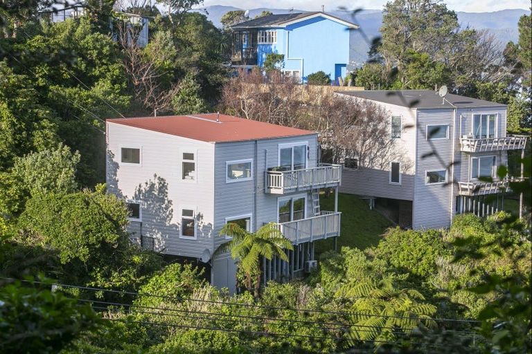 Photo of property in 1/72 Homebush Road, Khandallah, Wellington, 6035