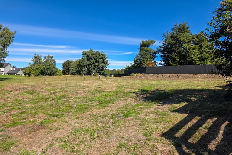 Photo of property in 20 Aorangi Crescent, Lake Tekapo, 7999