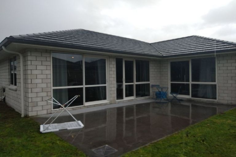 Photo of property in 11 Harding Drive, Papamoa Beach, Papamoa, 3118