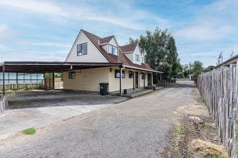 Photo of property in 2984 Cheltenham Hunterville Road, Cheltenham, Feilding, 4777