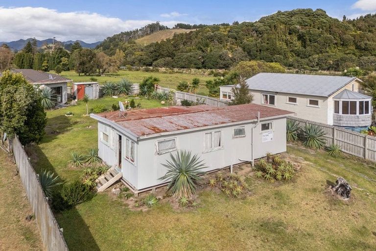 Photo of property in 126 Hampton Road, Whangamata, 3620
