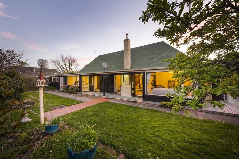 Photo of property in 459b College Street, Hokowhitu, Palmerston North, 4410