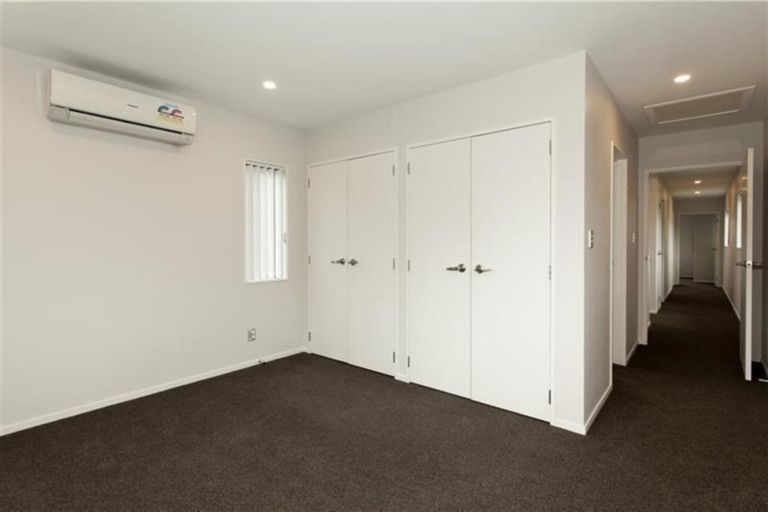 Photo of property in 35 James Walter Place, Mount Wellington, Auckland, 1060