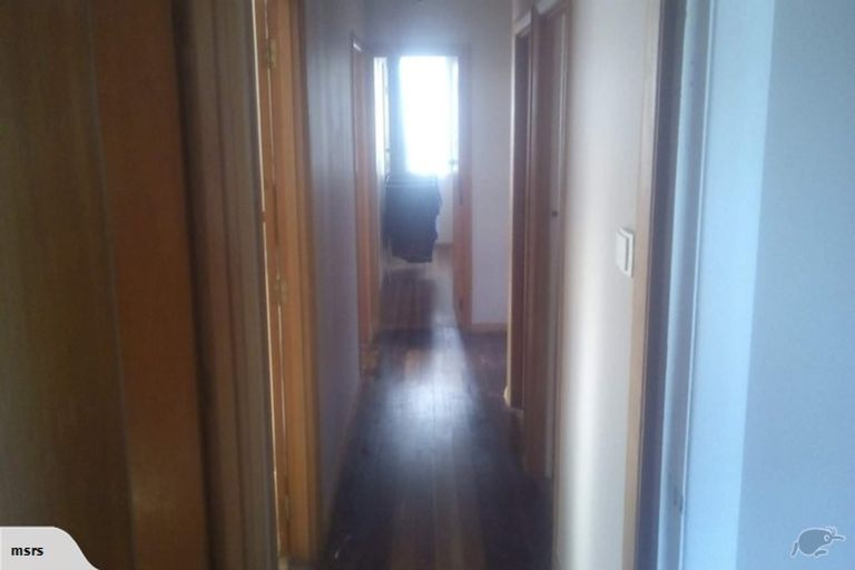 Photo of property in 39 Neal Crescent, Onekawa, Napier, 4110