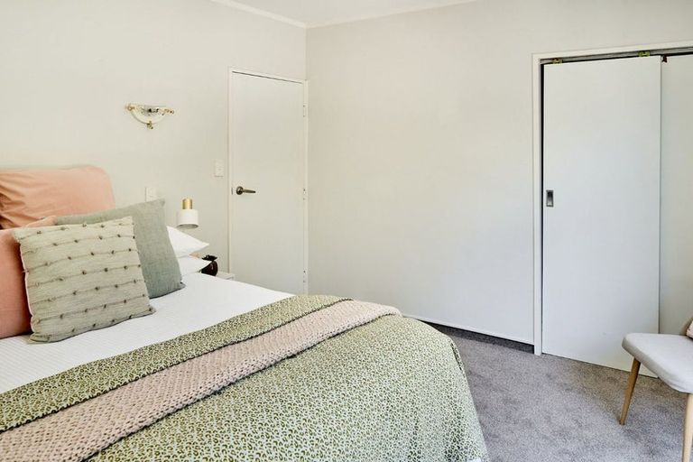 Photo of property in 81 Spinnaker Drive, Whitby, Porirua, 5024