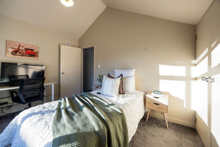 Photo of property in 6 Milburn Lane, Hillcrest, Hamilton, 3216