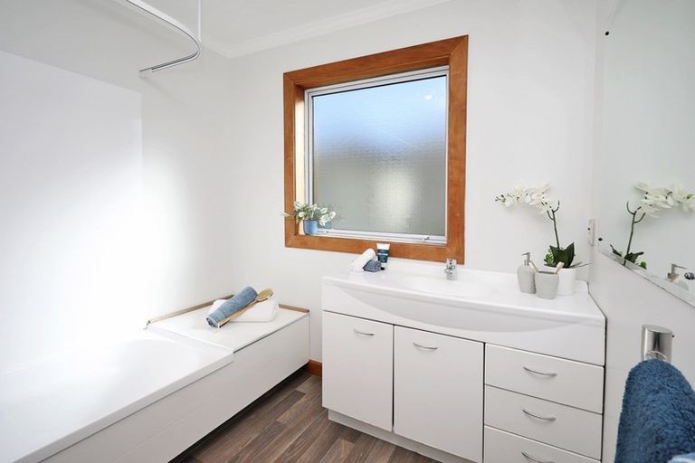 Photo of property in 15 Catherine Street, Windsor, Invercargill, 9810