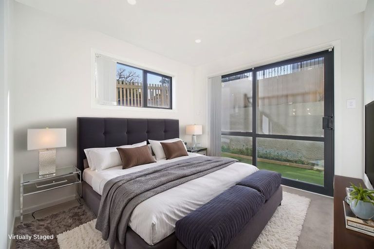 Photo of property in 1/10 Howe Street, Howick, Auckland, 2014