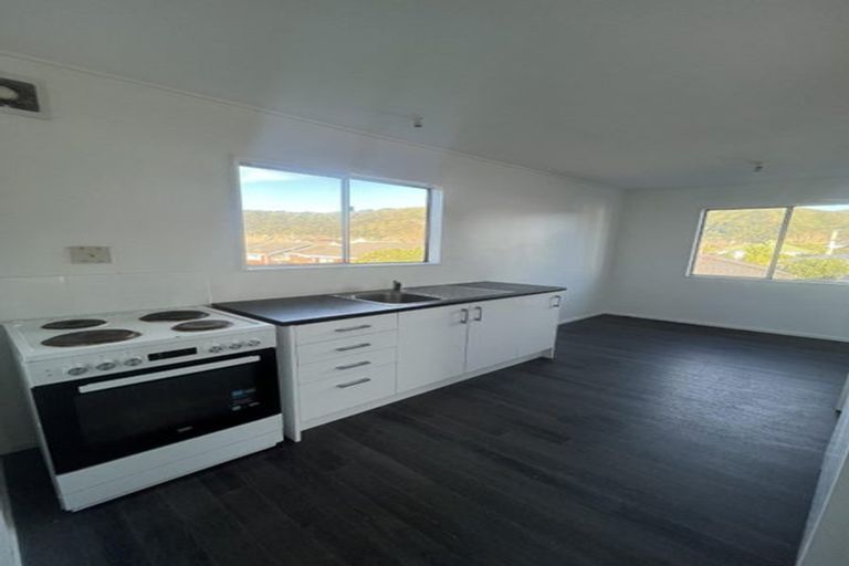 Photo of property in 7/30 Treadwell Street, Naenae, Lower Hutt, 5011