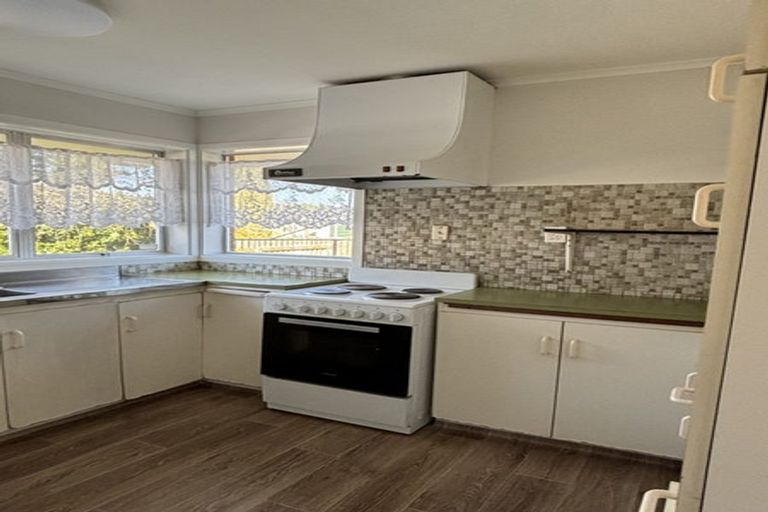 Photo of property in 2/35 Huia Road, Papatoetoe, Auckland, 2025