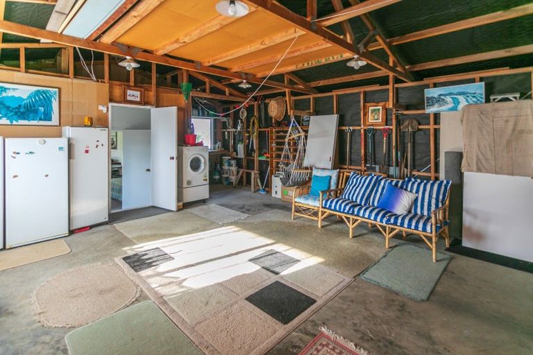 Photo of property in 3 Kon Tiki Road, Whiritoa, Whangamata, 3691