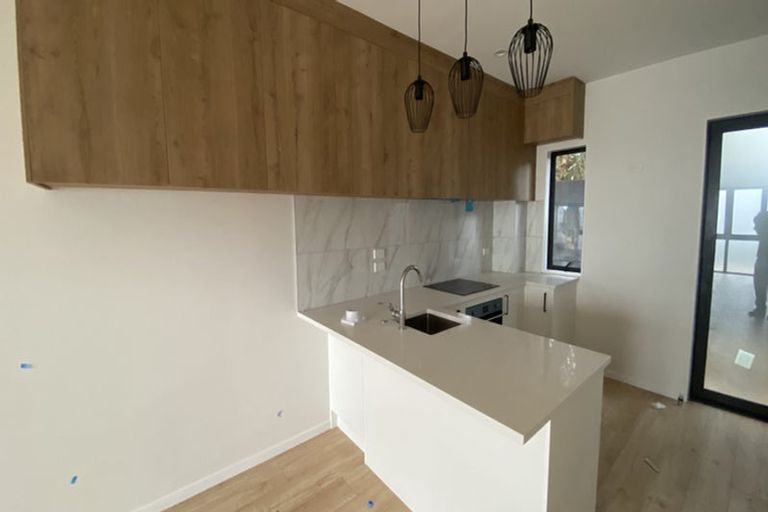 Photo of property in 10/6 Kereru Street, Henderson, Auckland, 0612