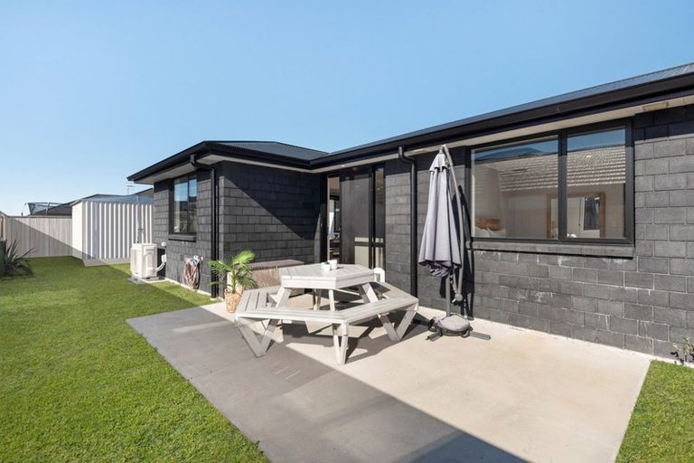 Photo of property in 4 Coolgardie Close, Papamoa, 3118