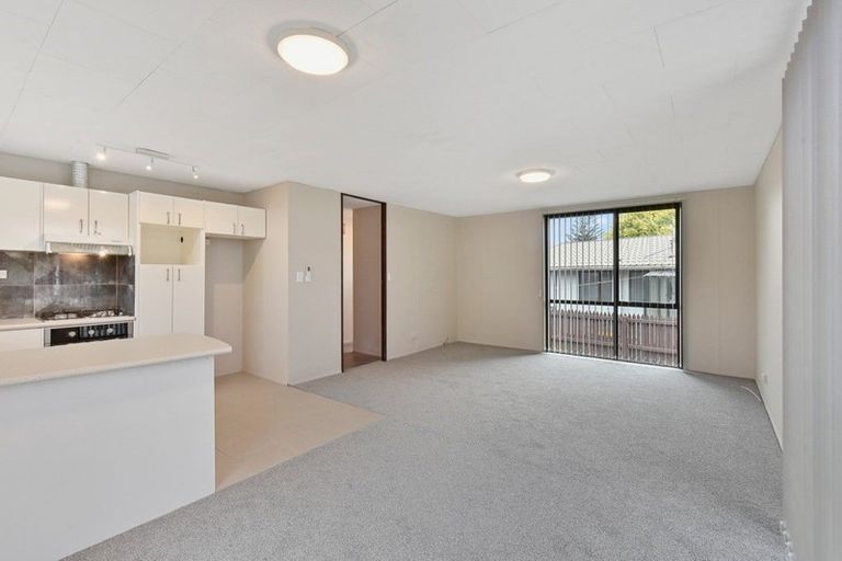 Photo of property in 31c Nearco Street, Randwick Park, Auckland, 2105