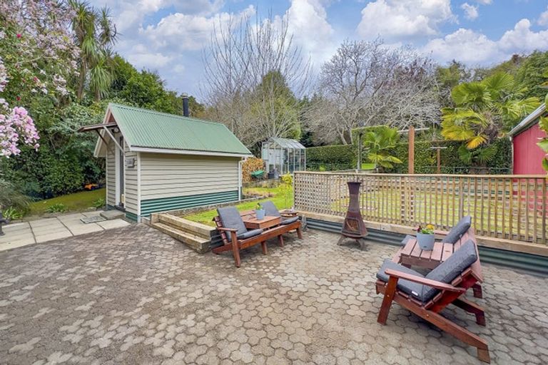 Photo of property in 4498 Christchurch Akaroa Road, Little River, 7591