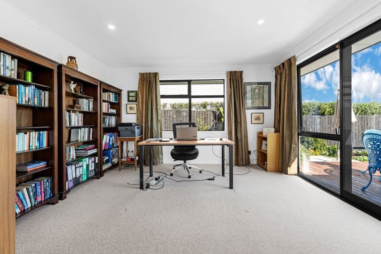 Photo of property in 6c Goble Road, Clarks Beach, Pukekohe, 2679