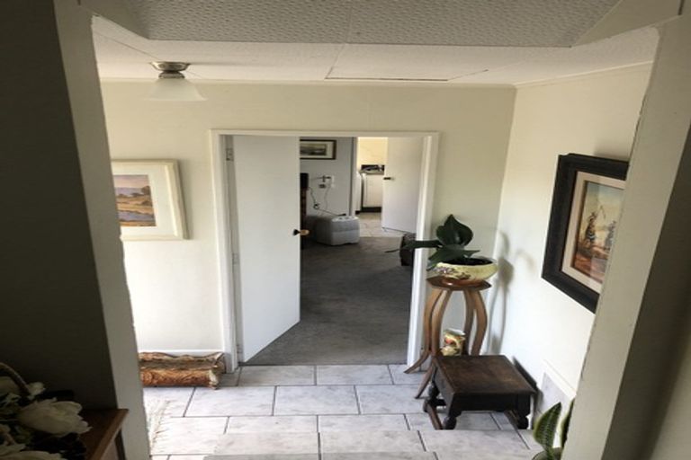 Photo of property in 38 Homewood Road, Waipawa, Otane, 4277